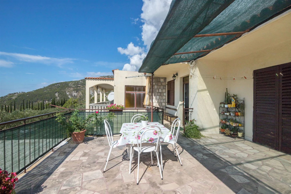 Apartments Josip