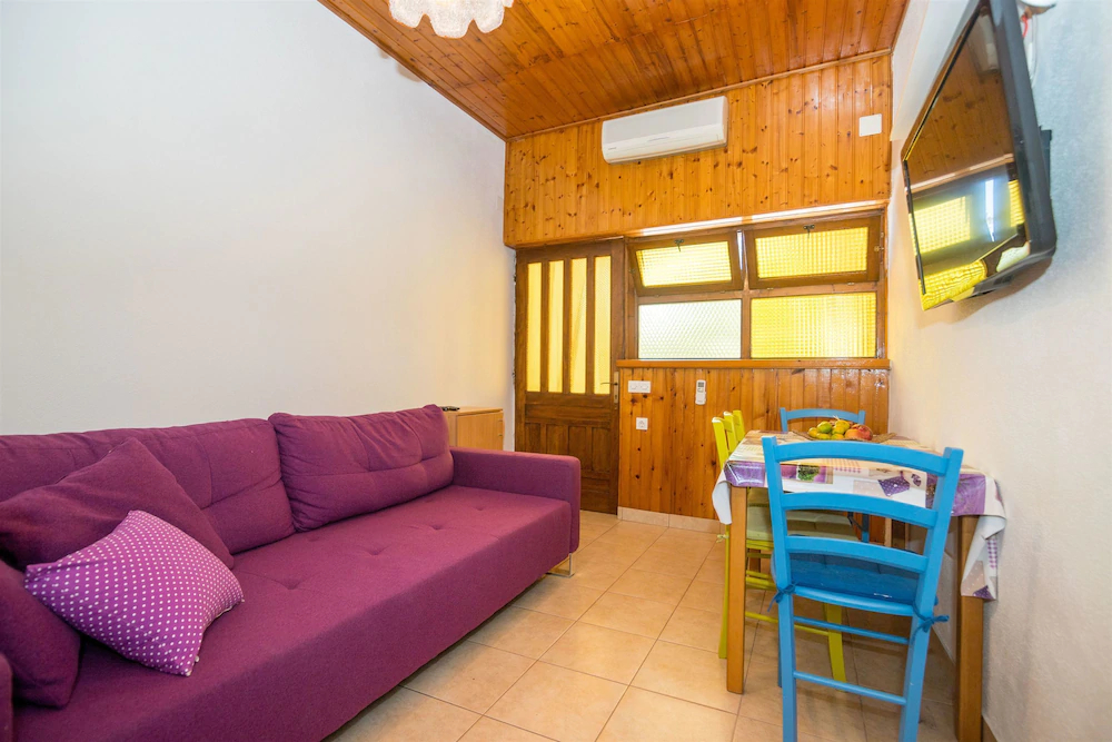 Apartments Josip
