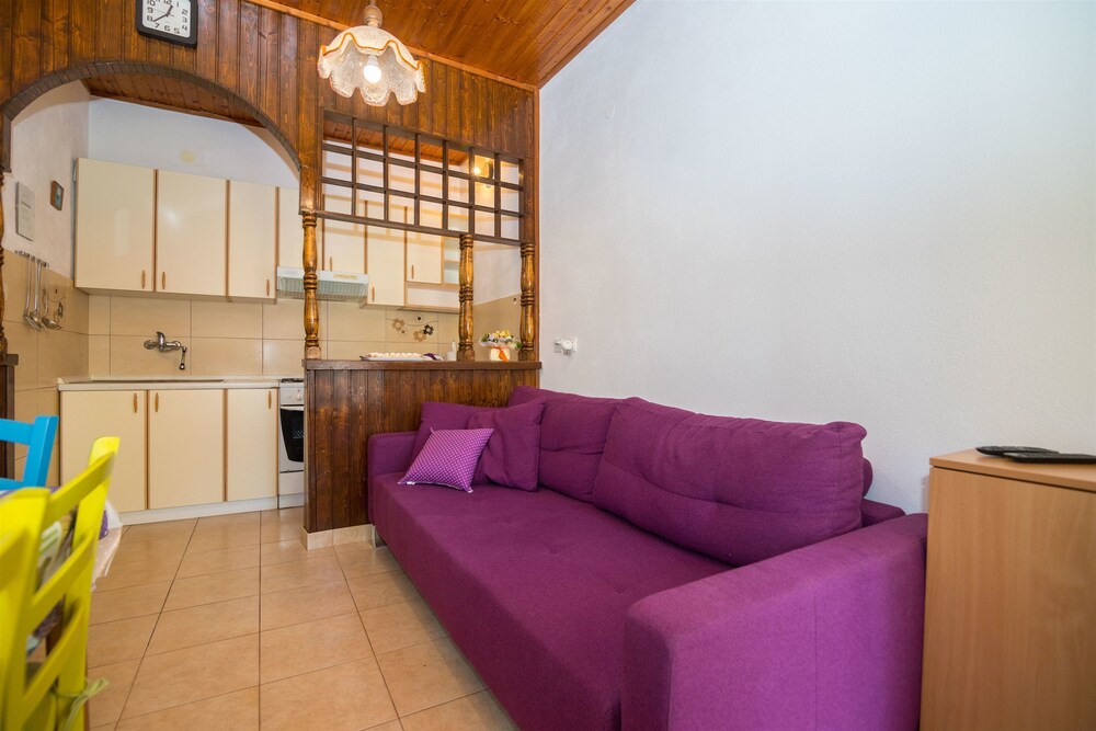 Apartments Josip