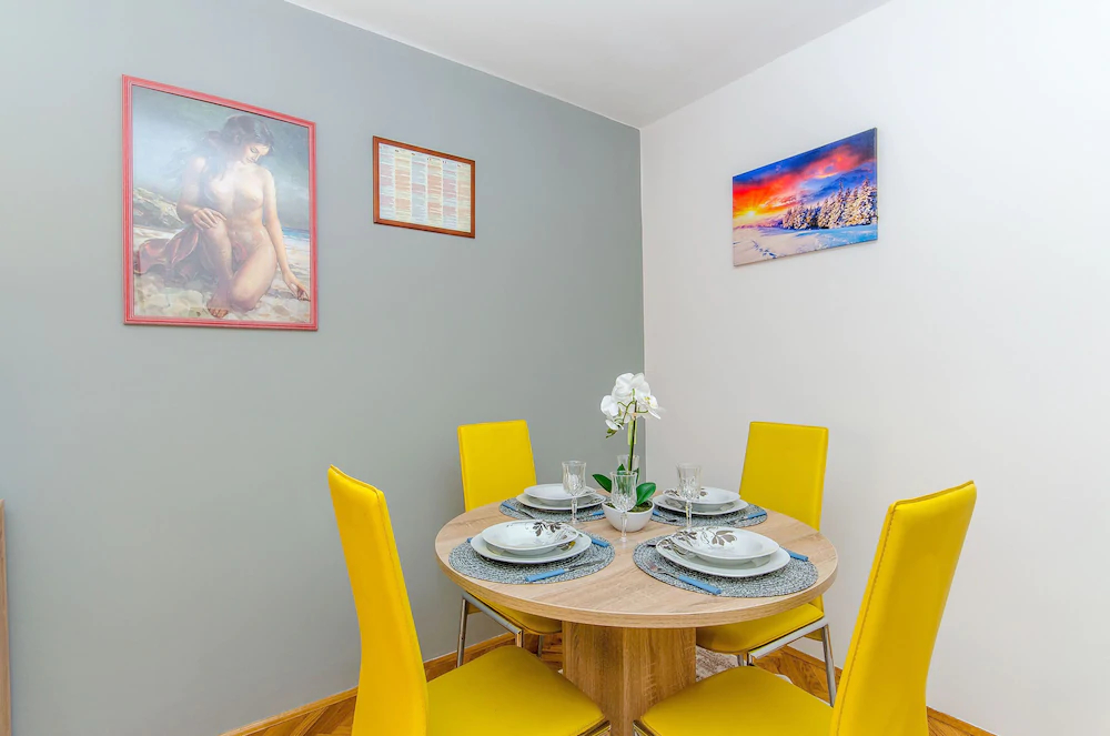 Apartments Marinko