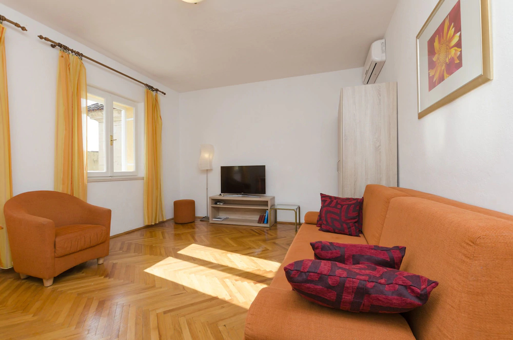 Apartments Srdan