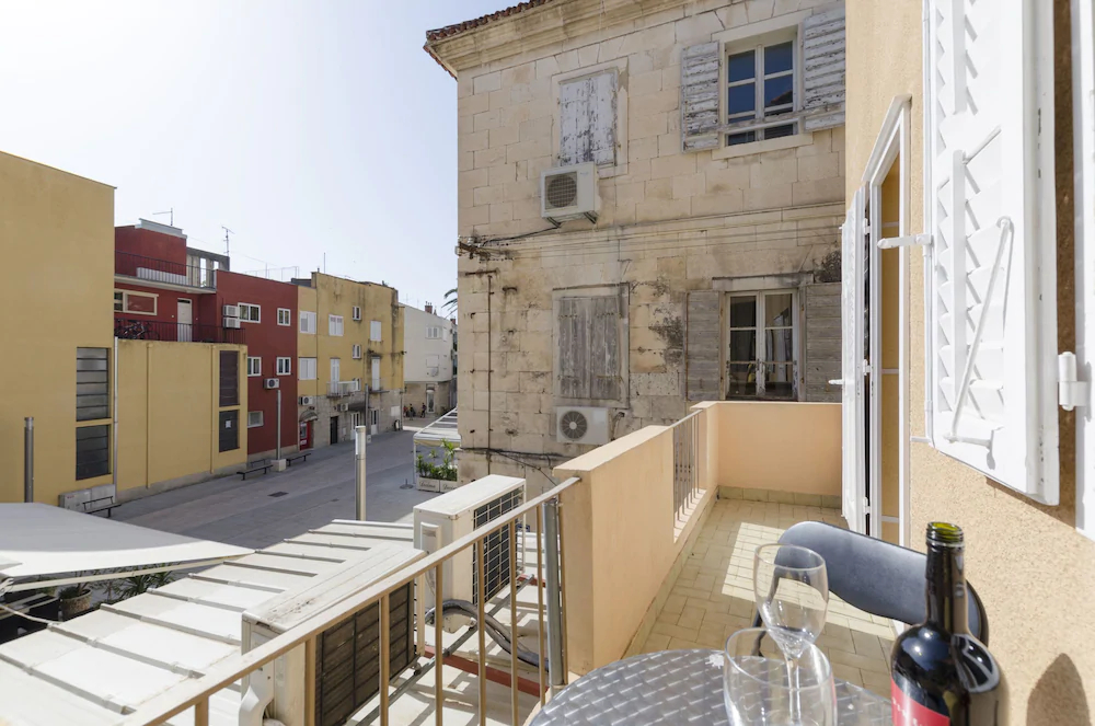Apartments Srdan