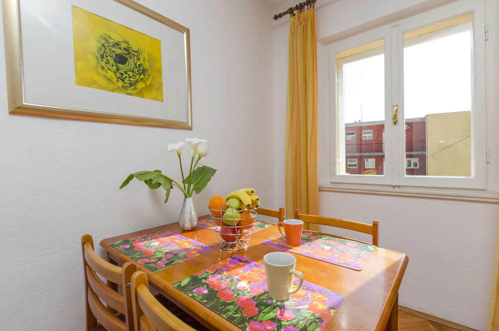 Apartments Srdan