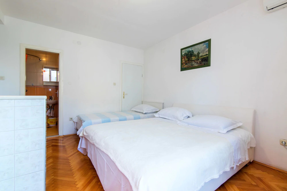 Apartments Sretan