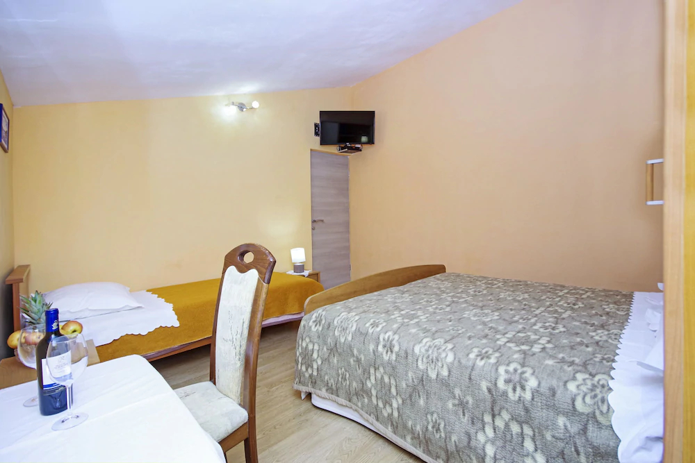 Apartments Sretan