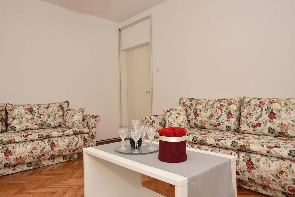 Ivana Apartments