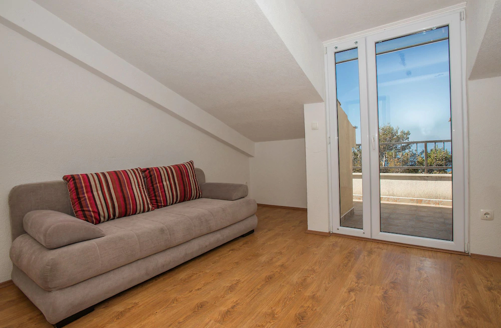 Ivana Apartments