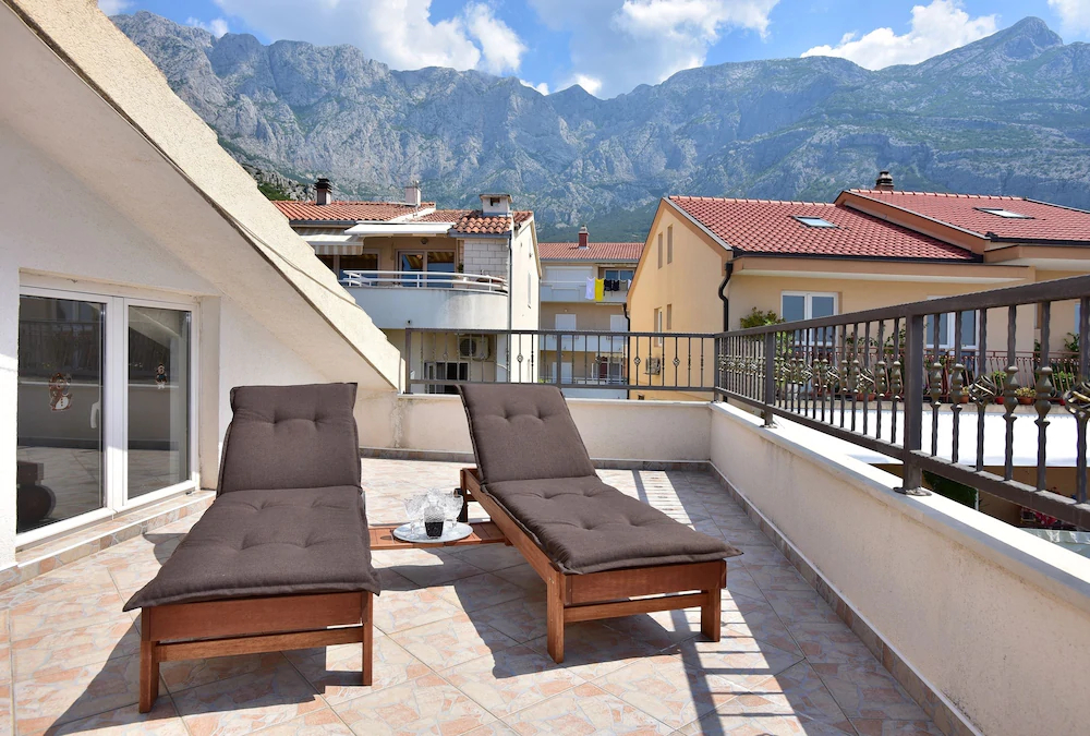 Ivana Apartments