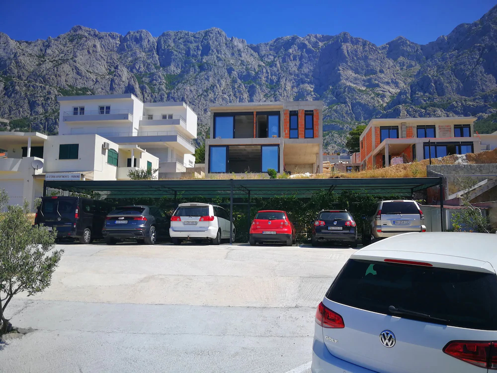 La Storia Apartments
