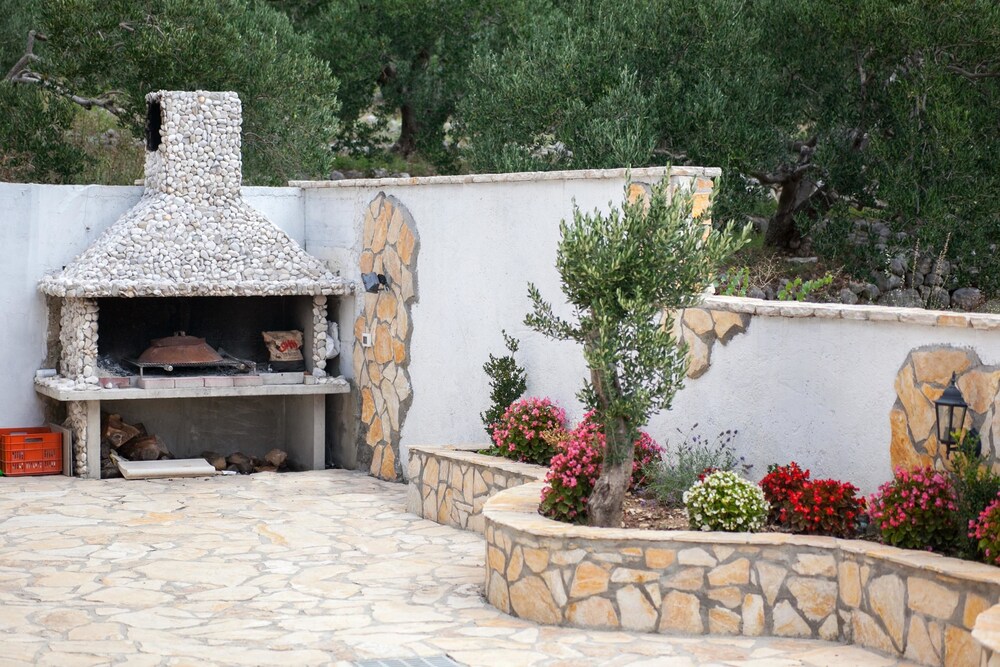 Villa Christine / Holiday Home Kristina