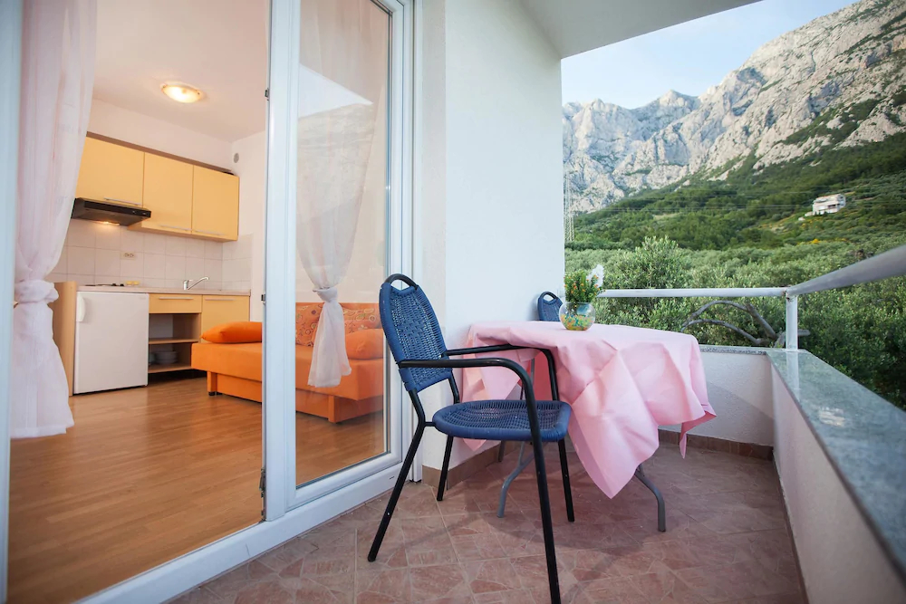 Villa Christine / Holiday Home Kristina