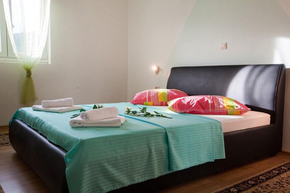 Villa Christine / Holiday Home Kristina