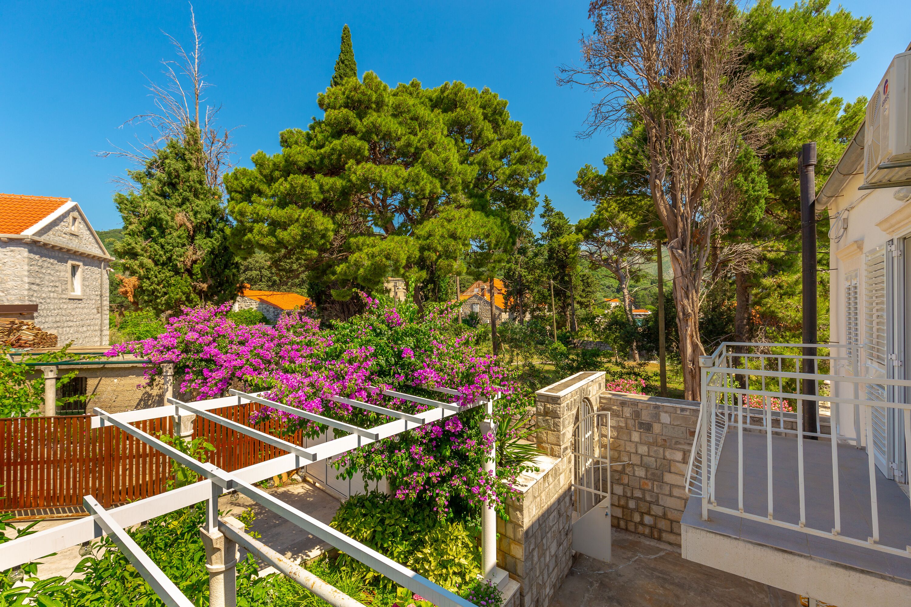Villa Pomalo