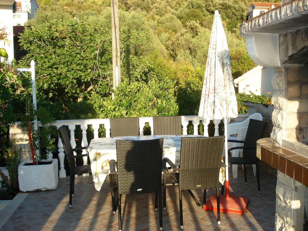 Apartment Frane
