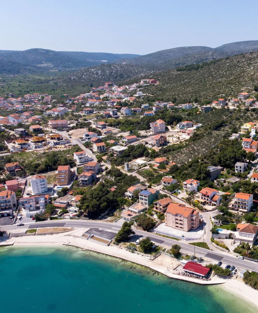 Apartments Jakov