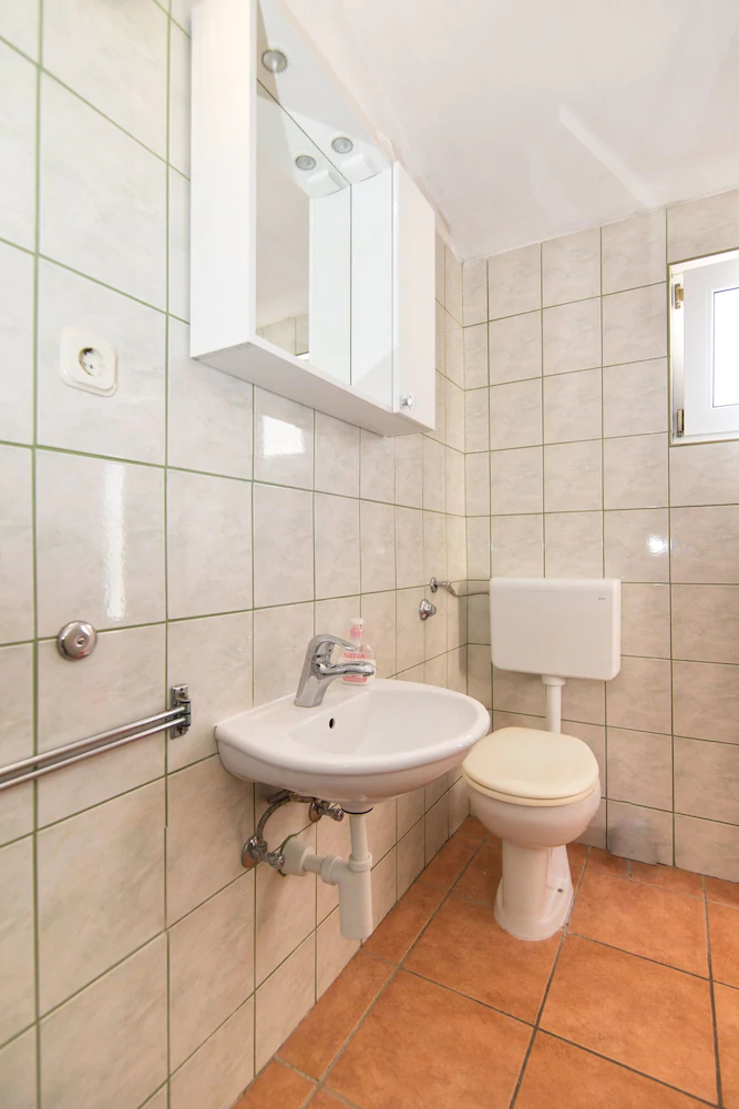 Apartments Jakov
