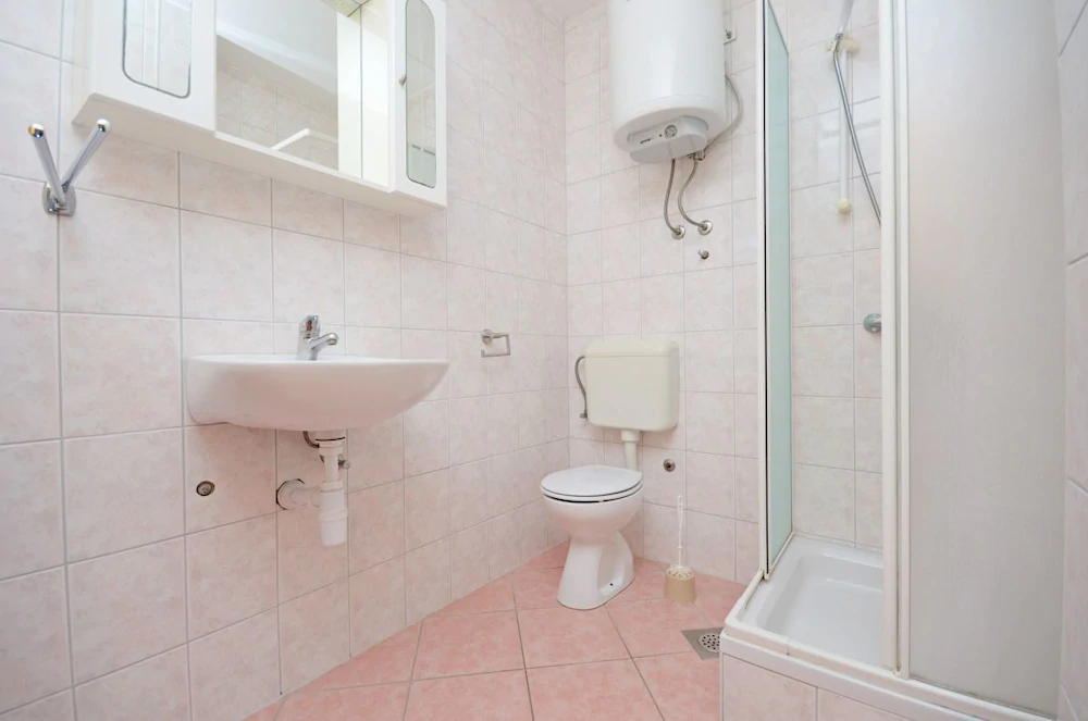 Apartments Jakov