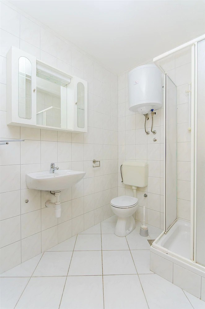 Apartments Jakov