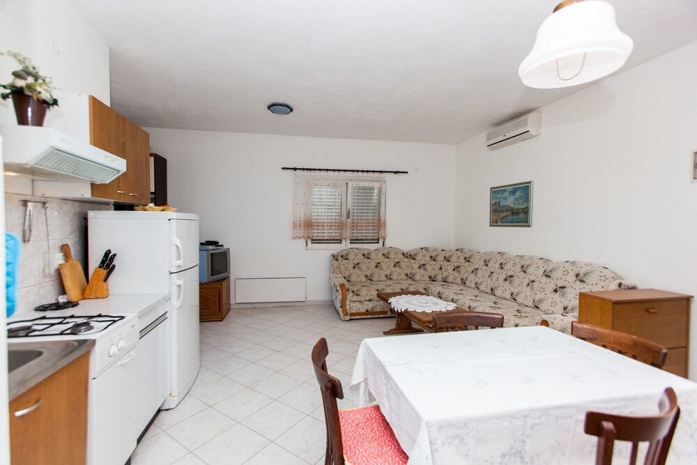Apartments Jerko