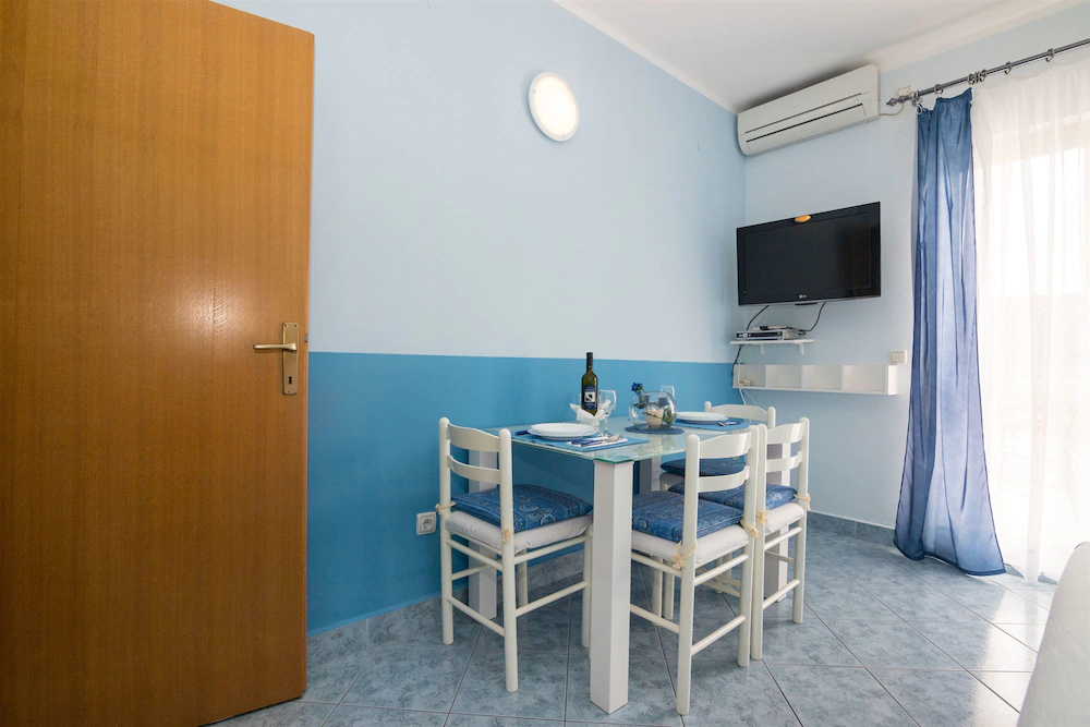 Apartments Mirjana