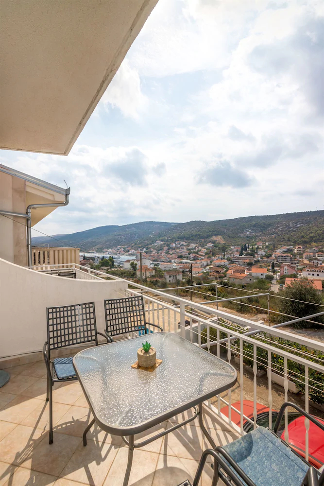 Apartments Mirjana