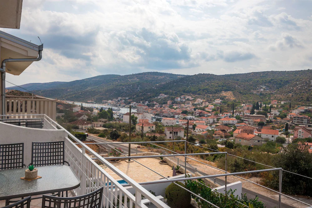Apartments Mirjana