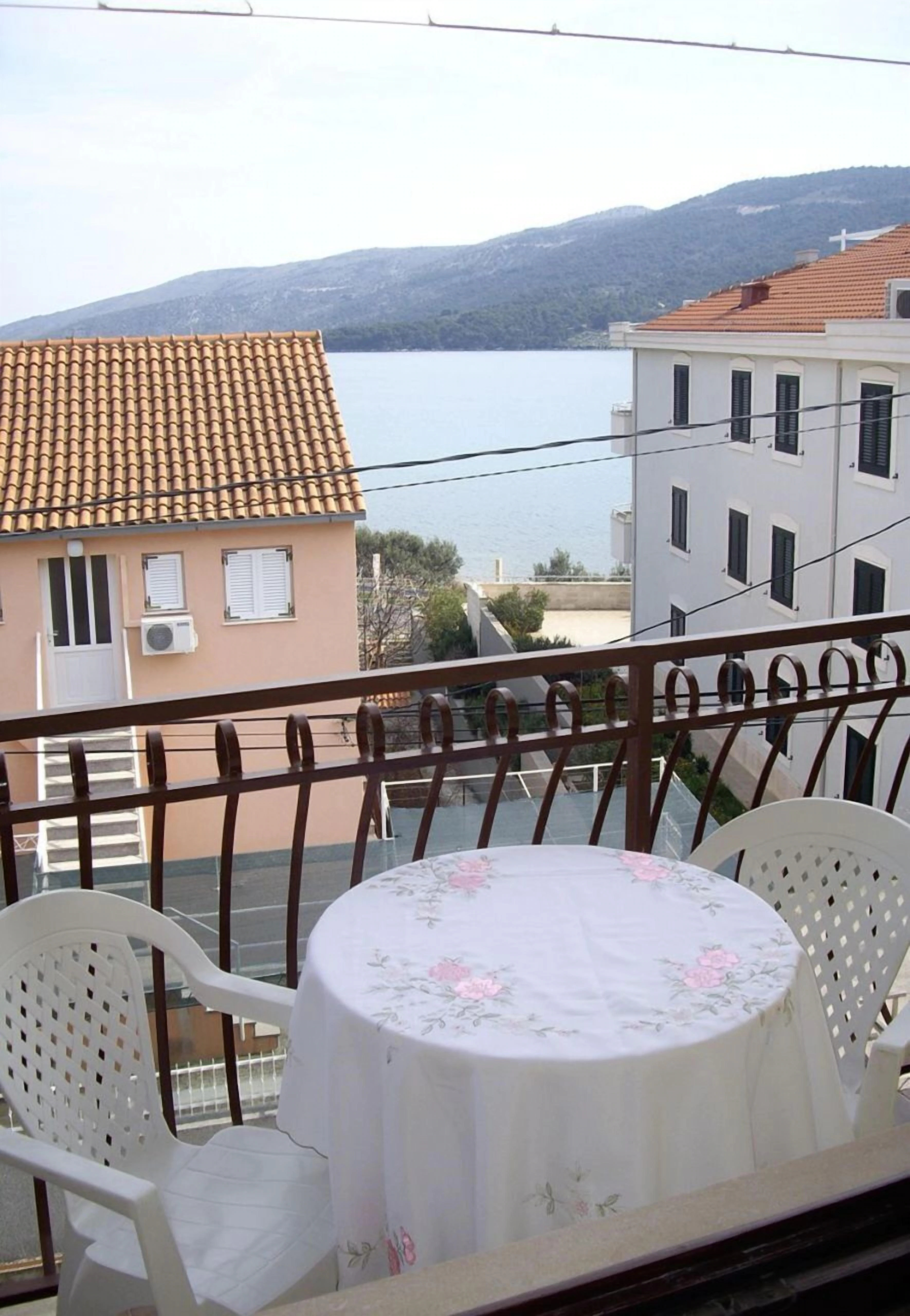 Apartments Per