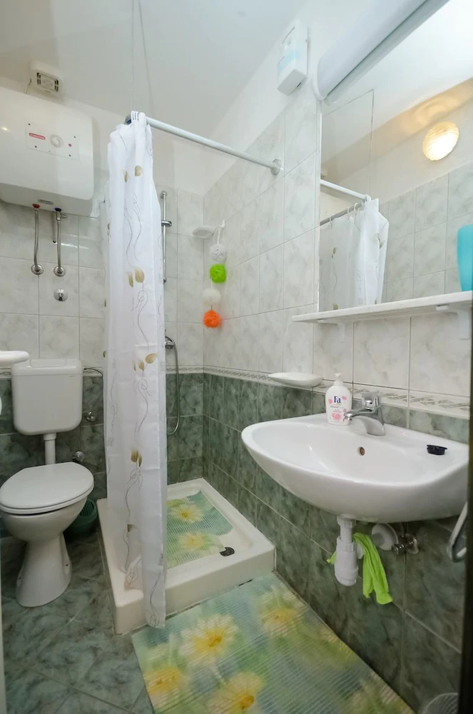 Apartments Zlatko