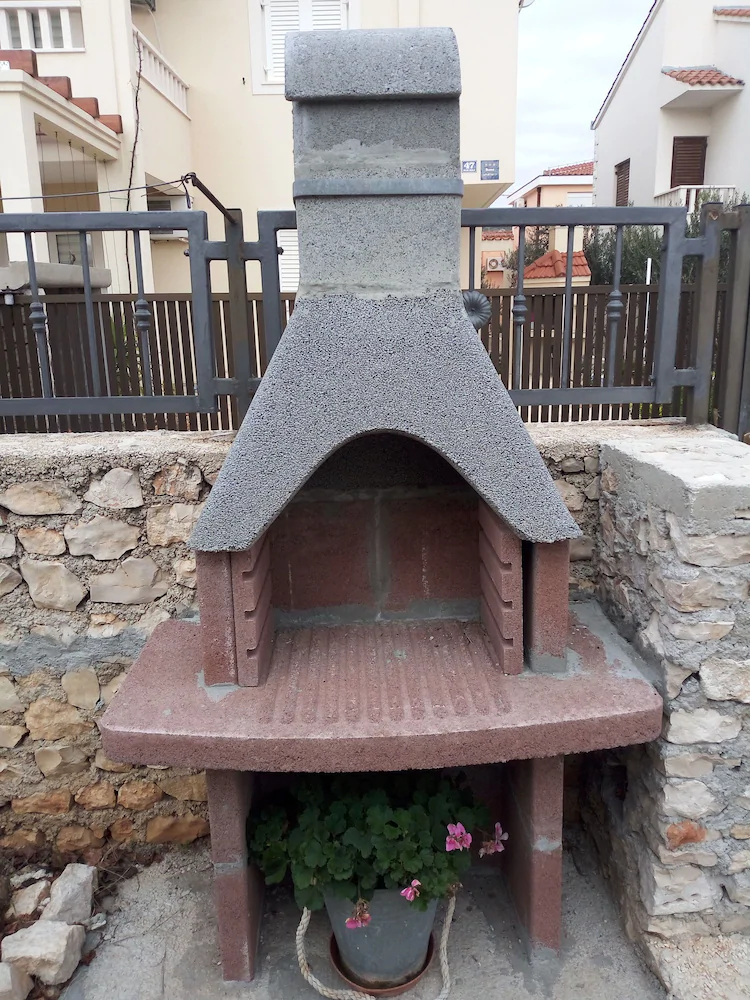 House Miro