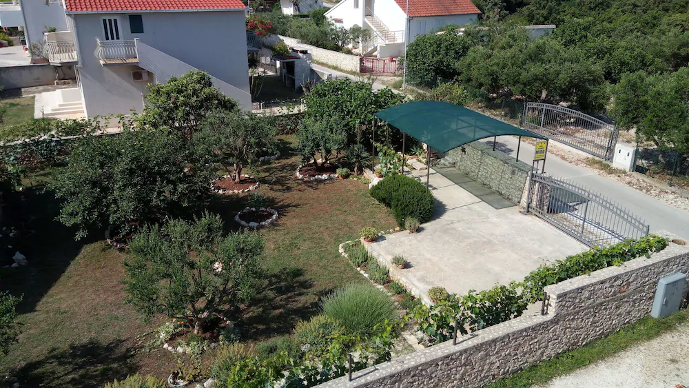 House Miro