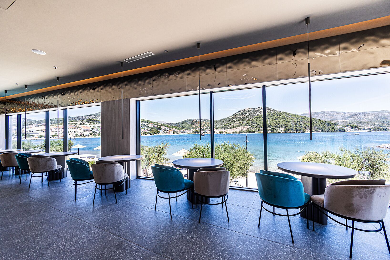 Marinus Beach Hotel