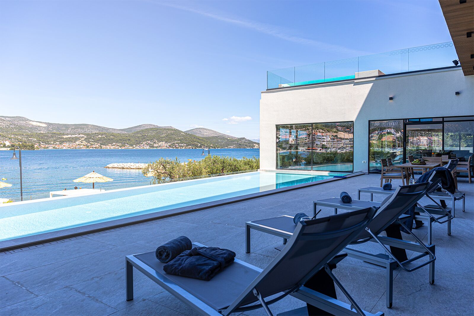 Marinus Beach Hotel