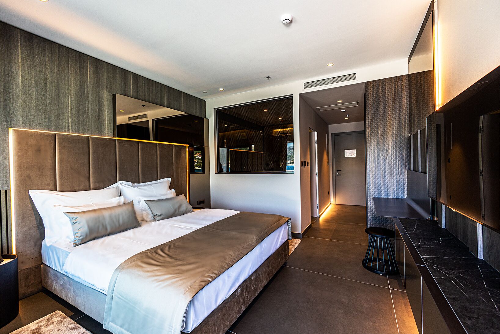 Marinus Beach Hotel