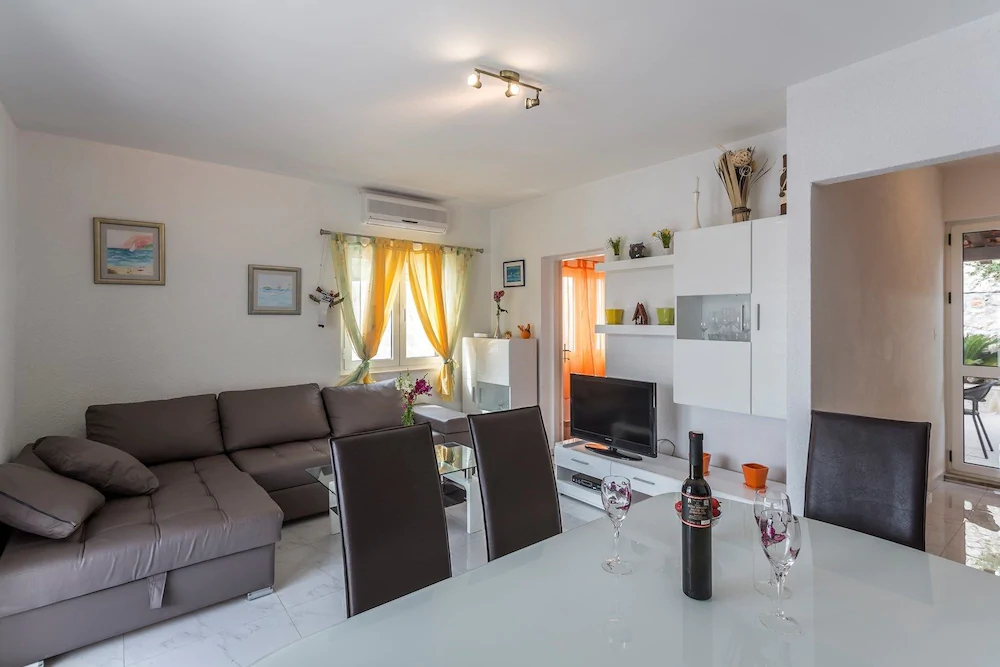 Villa Desire