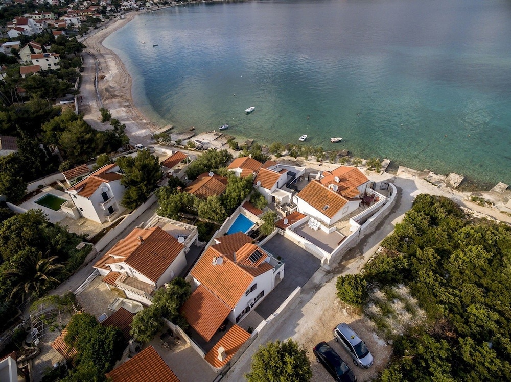 Villa Desire