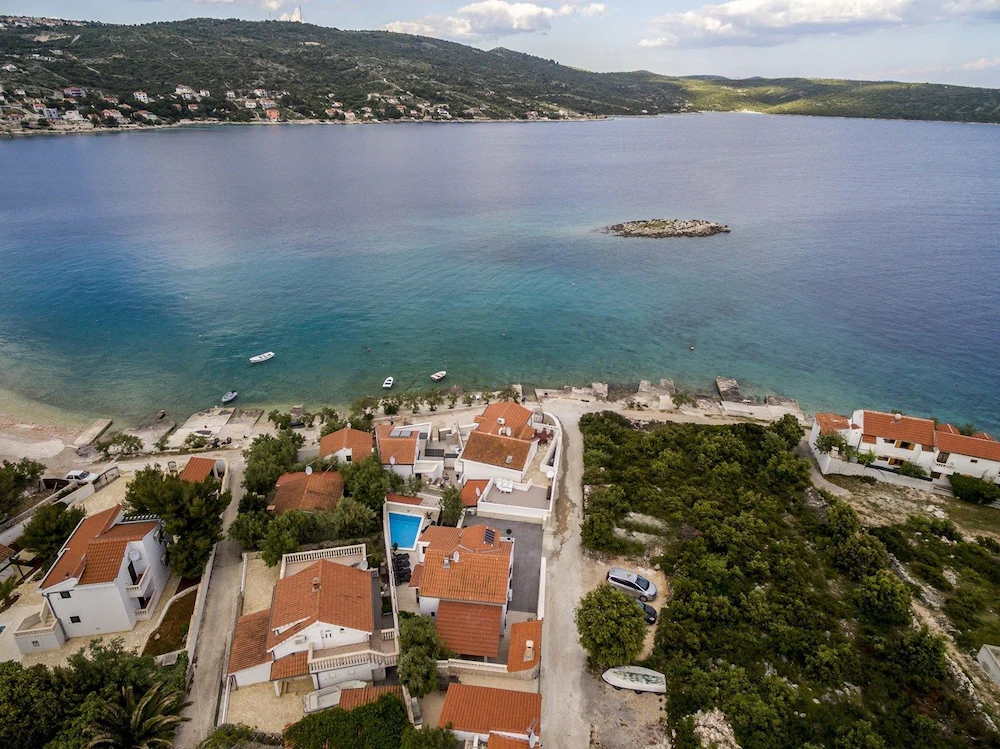 Villa Desire