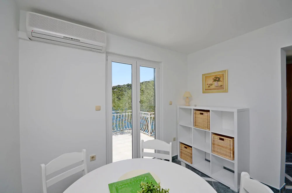 Villa Sine