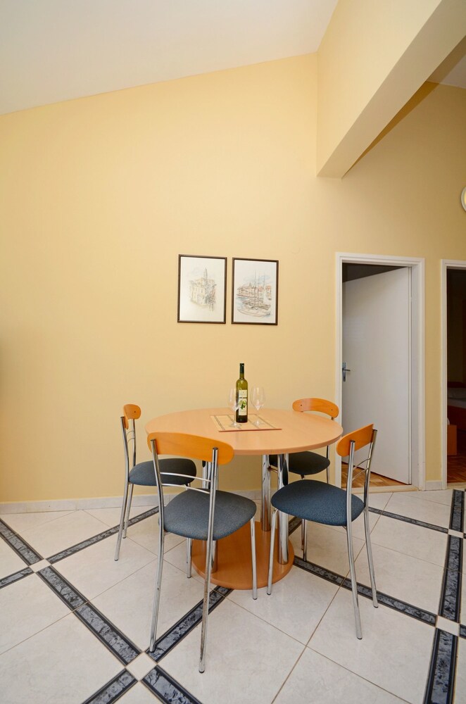 Villa Sine