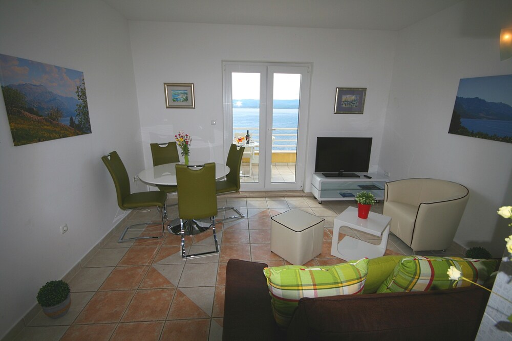 Luxury Apartments Villa Ruzmarina