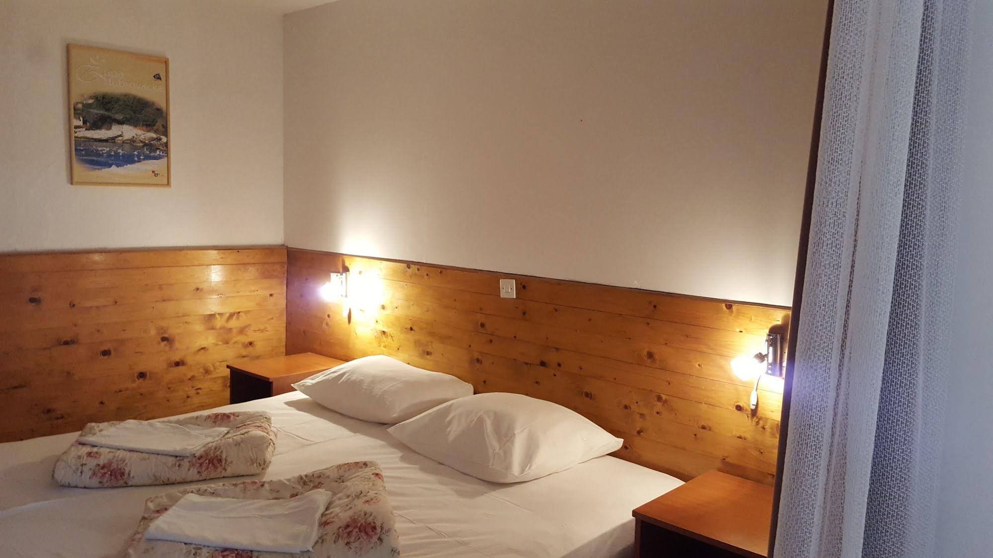Apartmani Ana