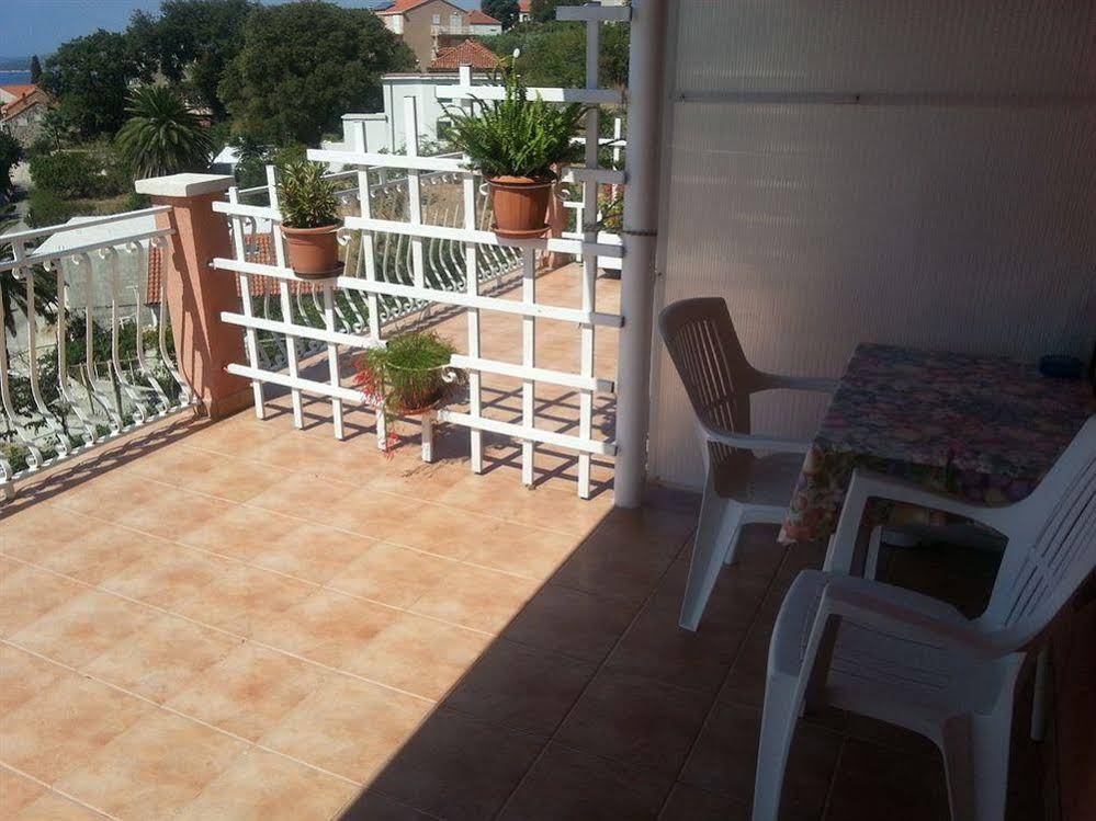 Apartmani Ana