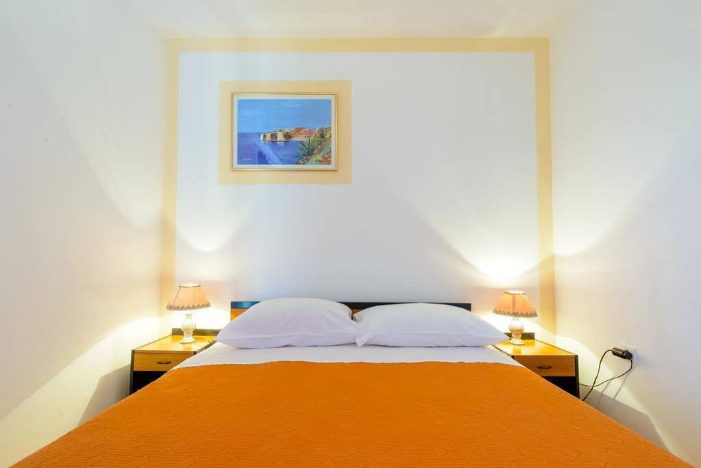 Apartments Fiorenini