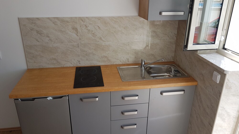 Apartments Kust