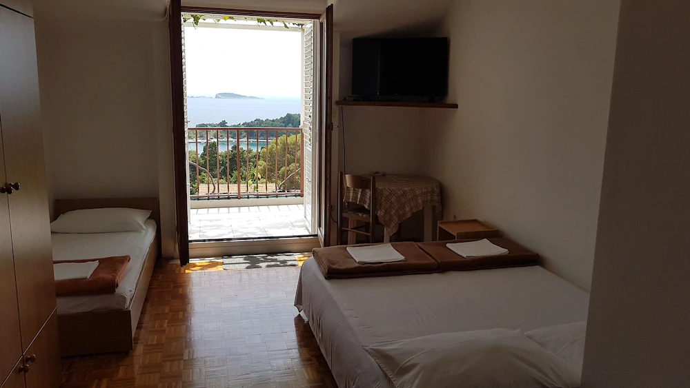 Apartments Kust