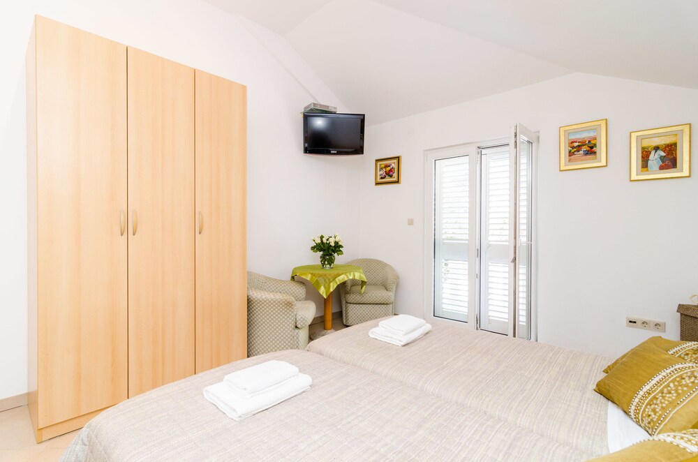 Apartments Subrenum