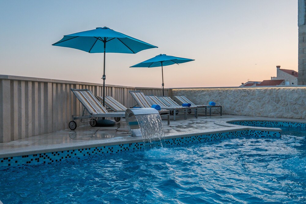 Villa Sunset Plat