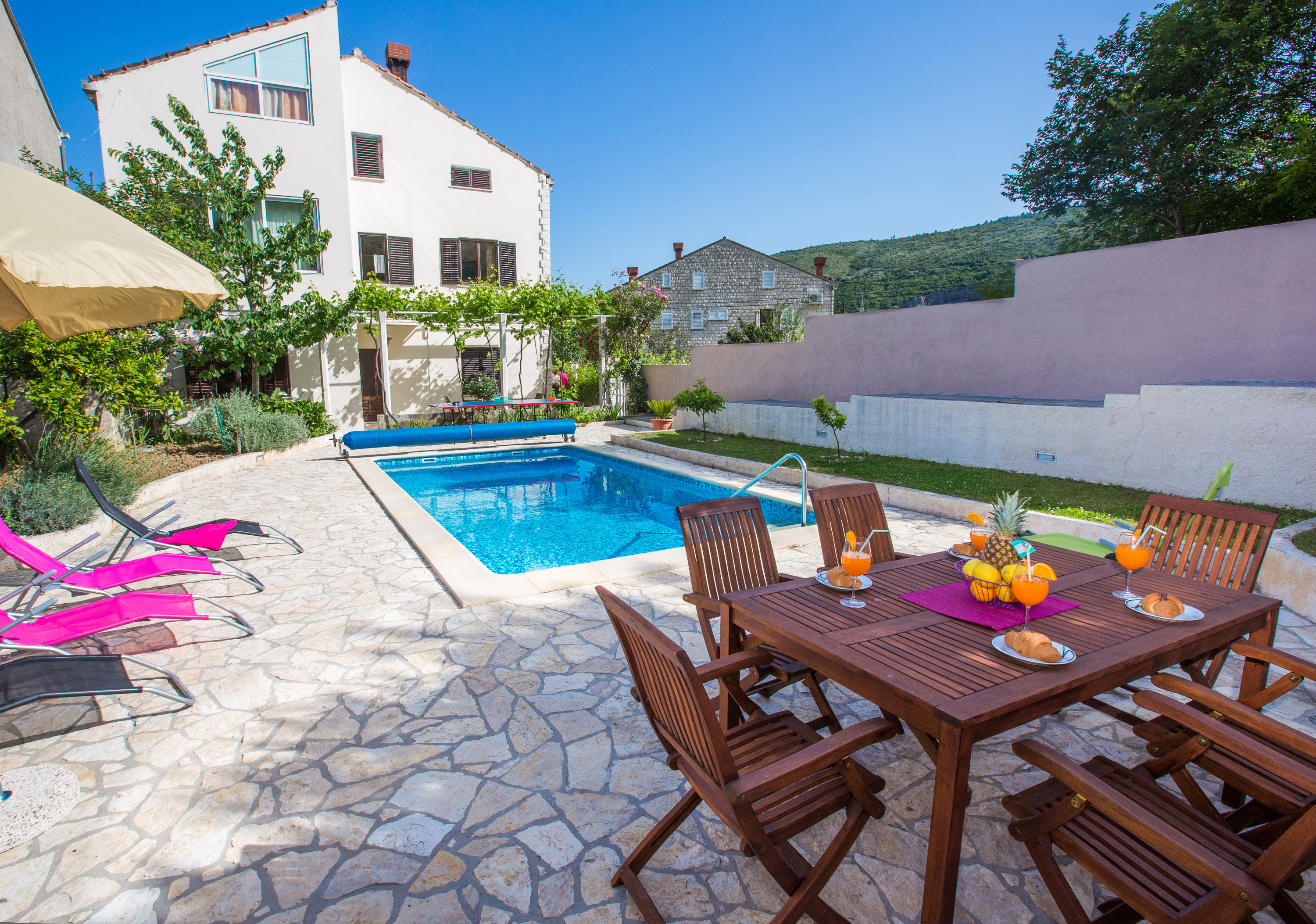 Apartments Villa Roza