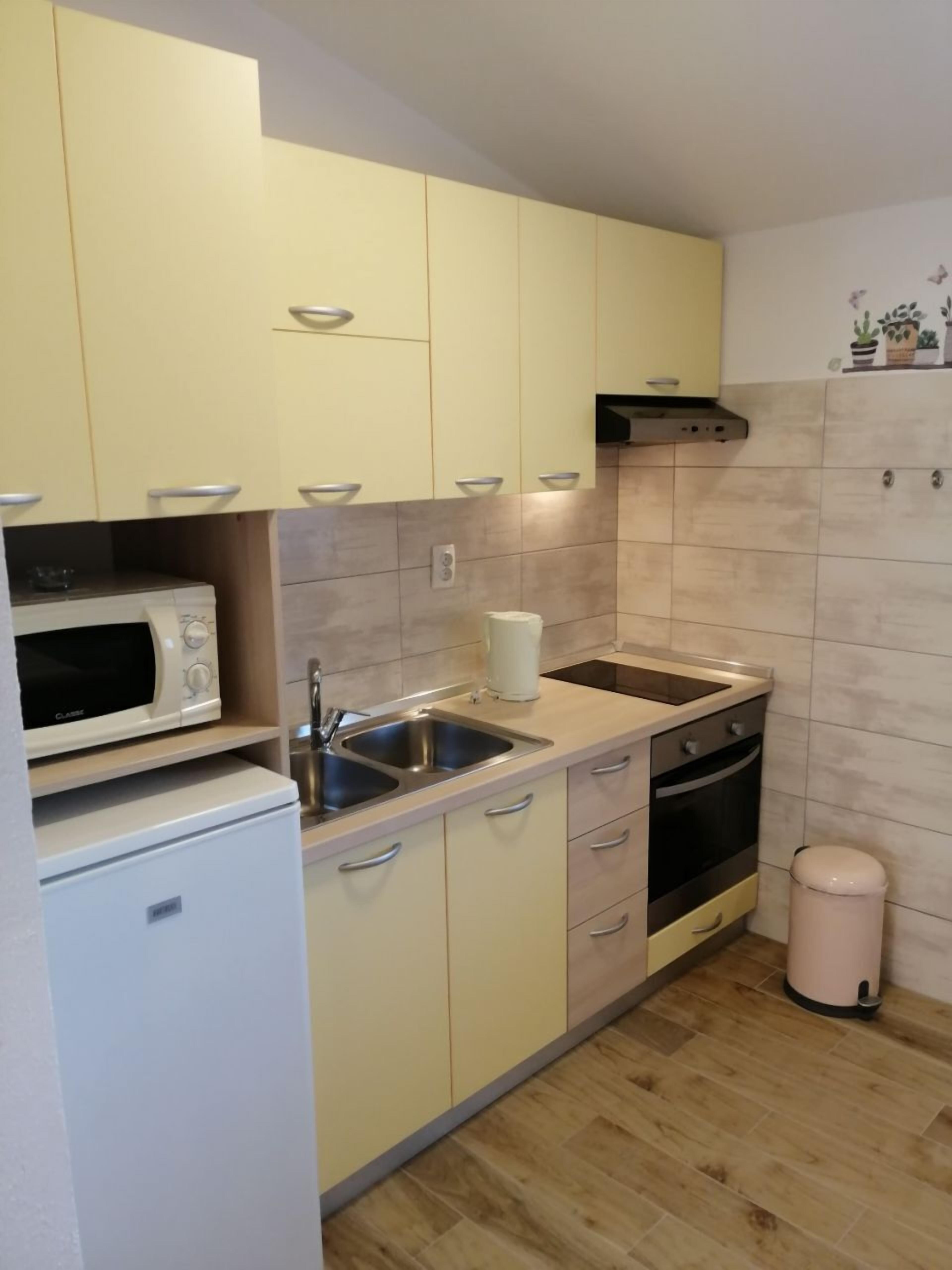 Apartments Nadica - free parking