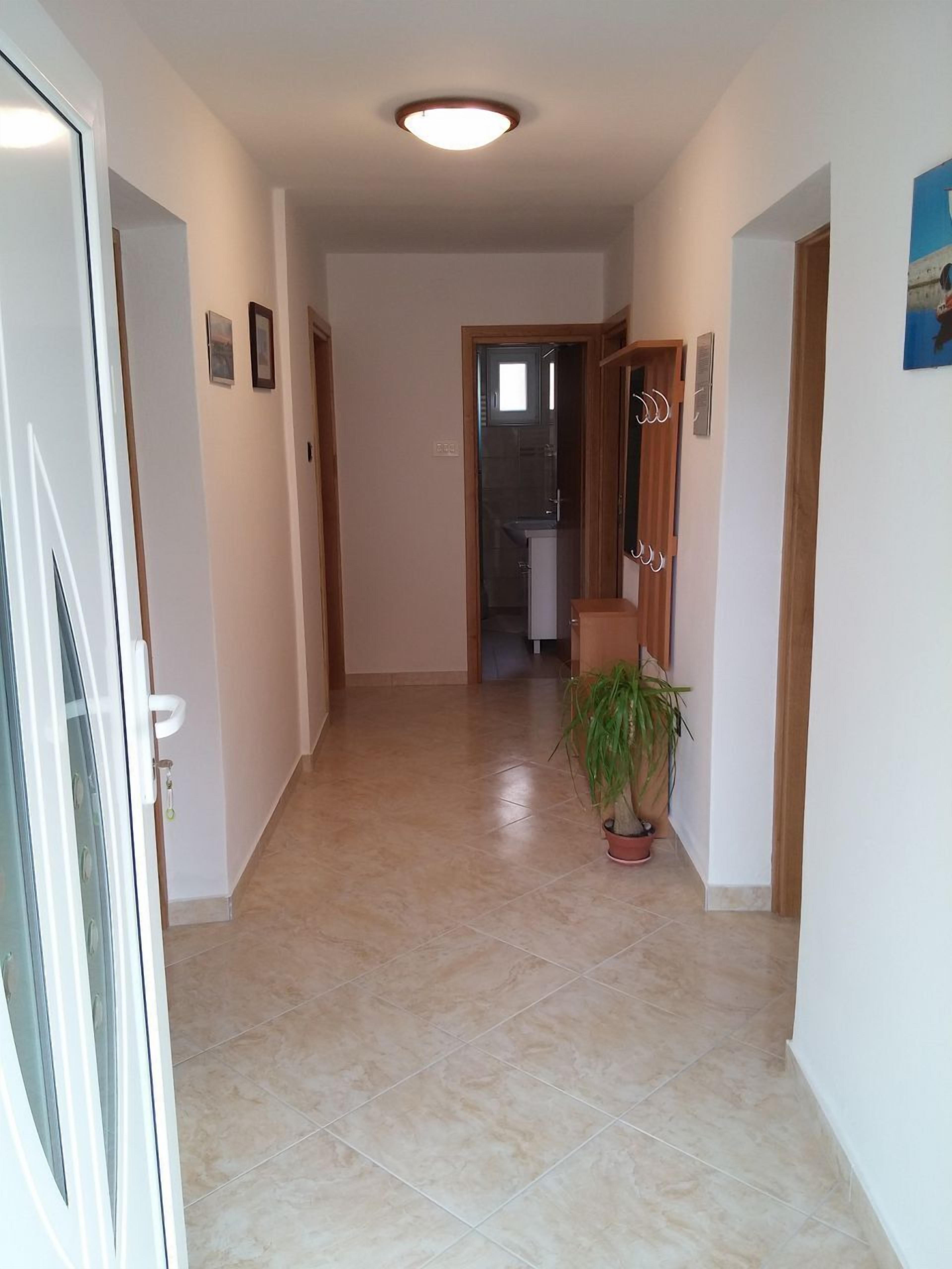 Apartments Nadica - free parking