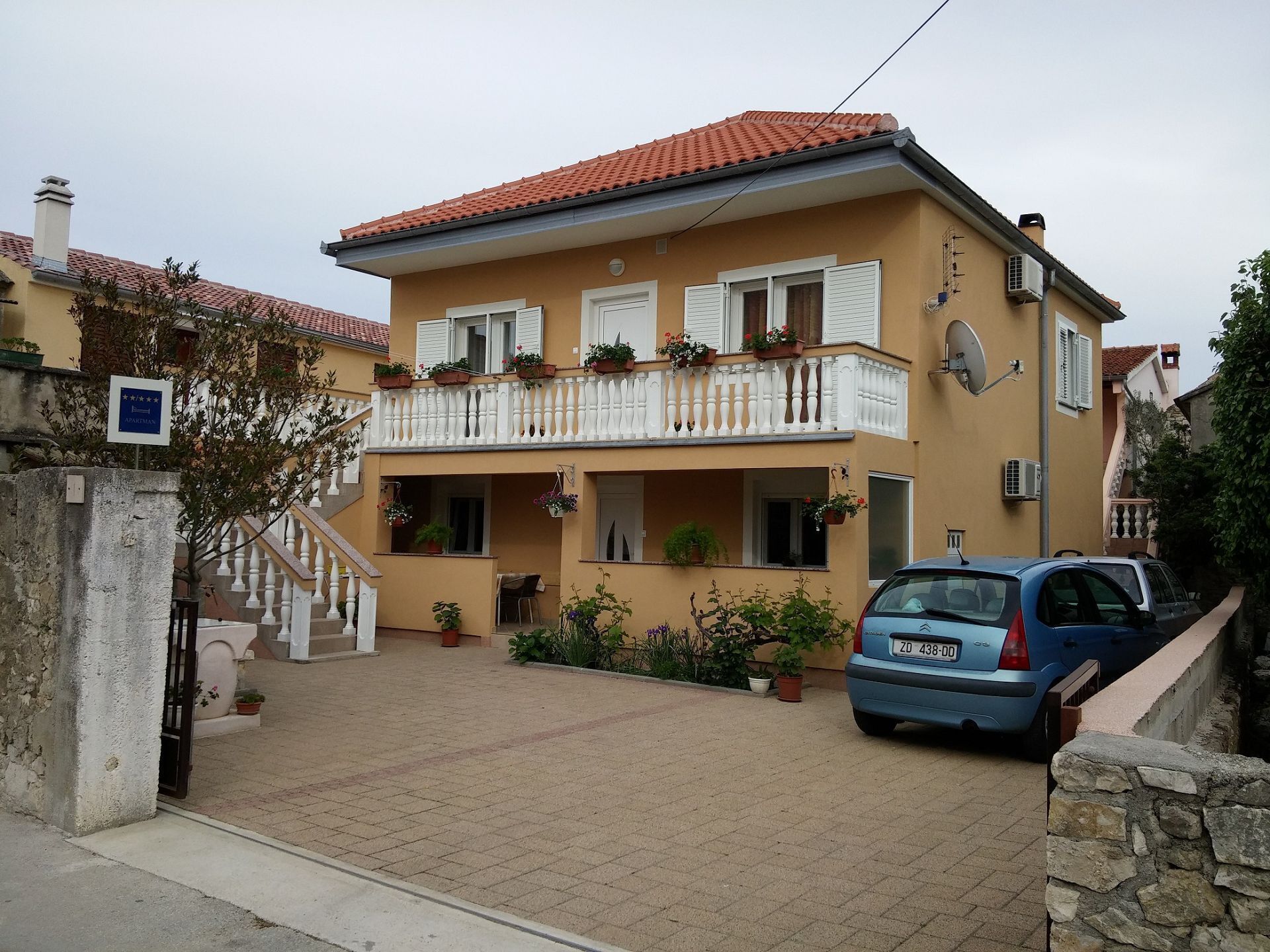 Apartments Nadica - free parking